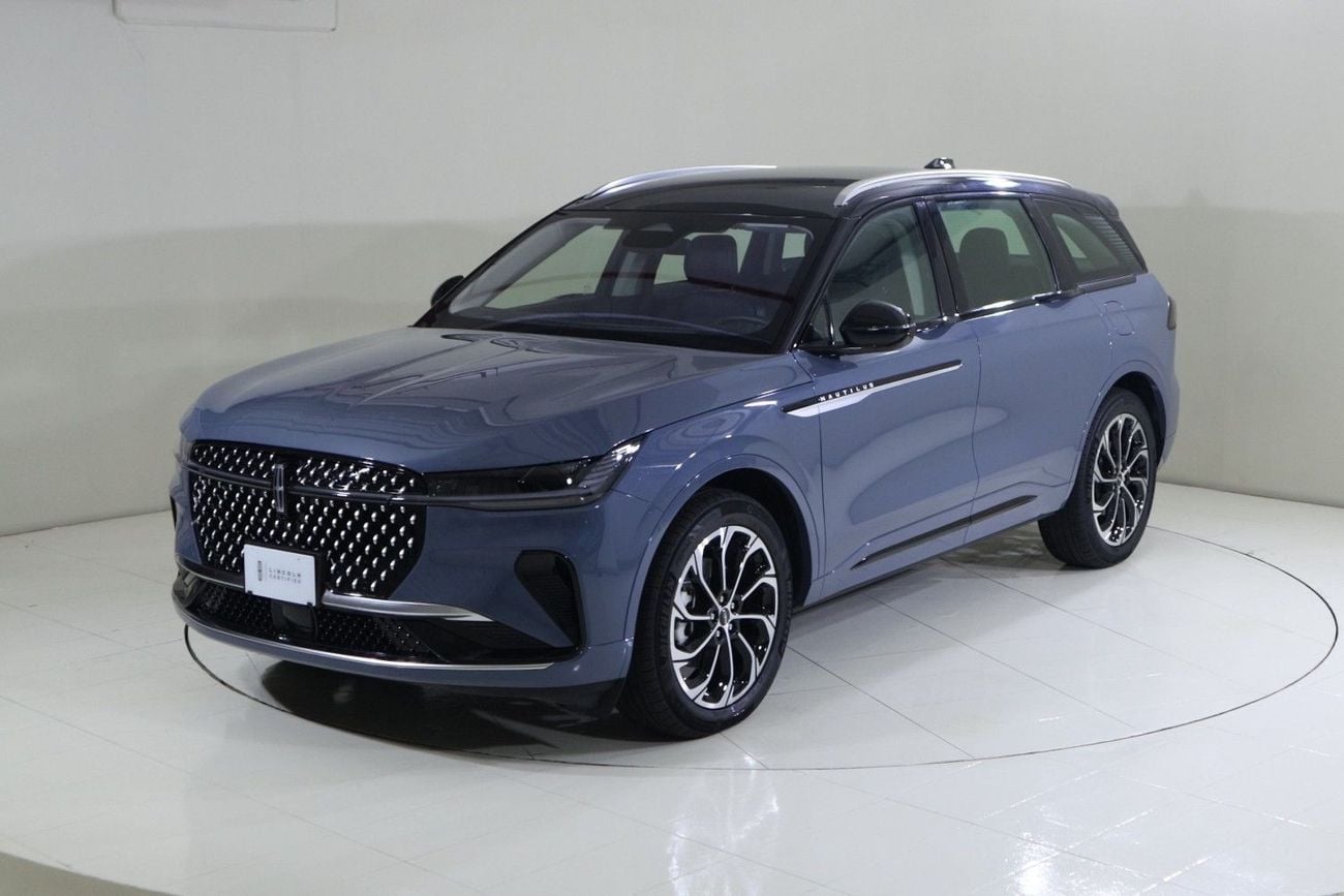 Lincoln Nautilus RESERVE I NAU325 / AL TAYER MOTORS AL QOUZ SHOWROOM