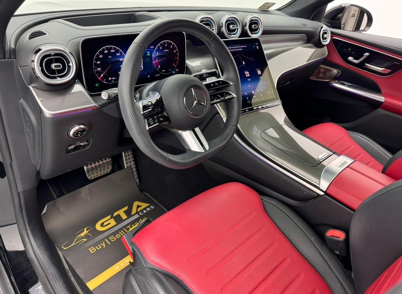 مرسيدس بنز GLC 200 2025 Mercedes-Benz GLC200 AMG 4MATIC Coupe, 2030 Mercedes Warranty and Service Pack, GCC