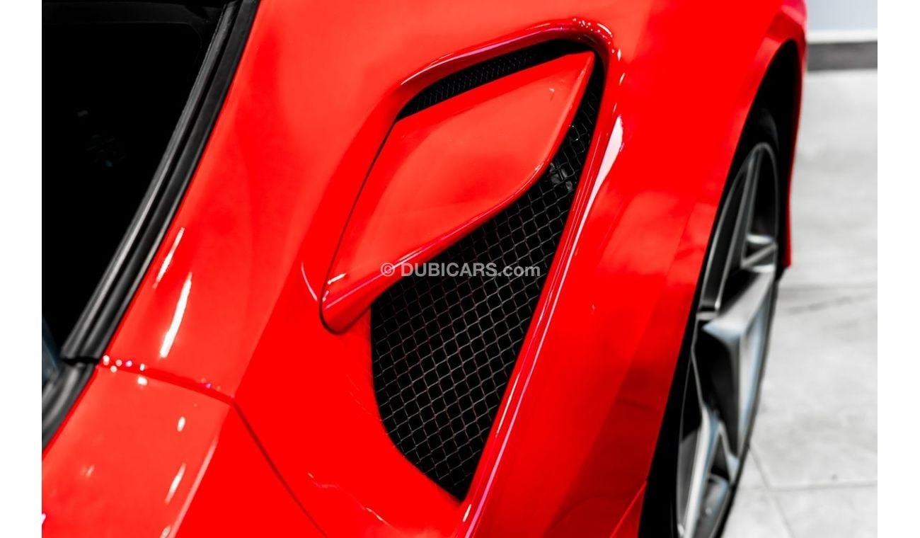 Ferrari F8 Tributo 2020 Ferrari F8 Tributo, 2025 Ferrari Warranty, 2027 Ferrari Service Contract, Very Low KMs, GCC