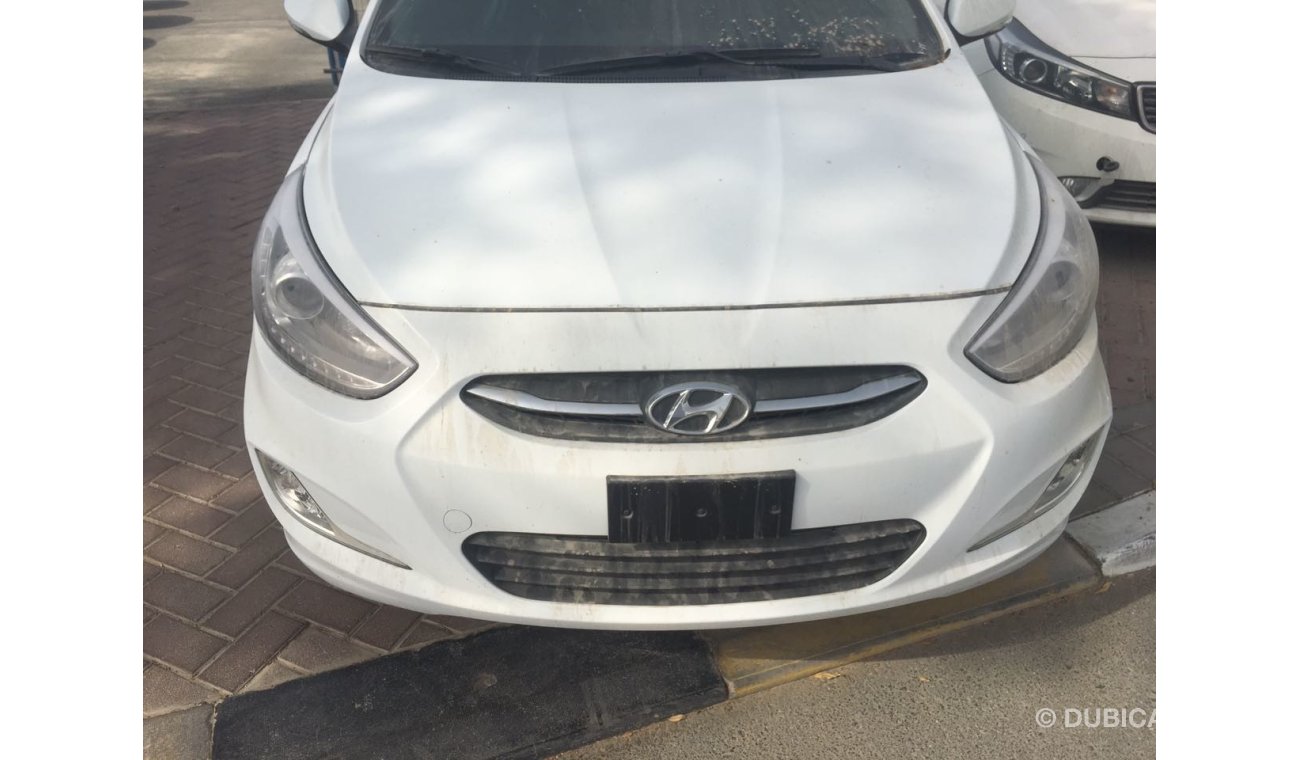 Hyundai Accent BLUE 1.6 FULL OPTION