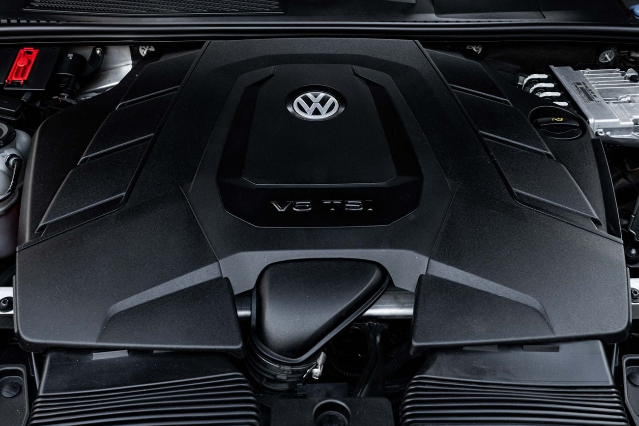 فولكس واجن طوارق Touareg Comfortline | 2,742 P.M | 0% Downpayment | Under Warranty!