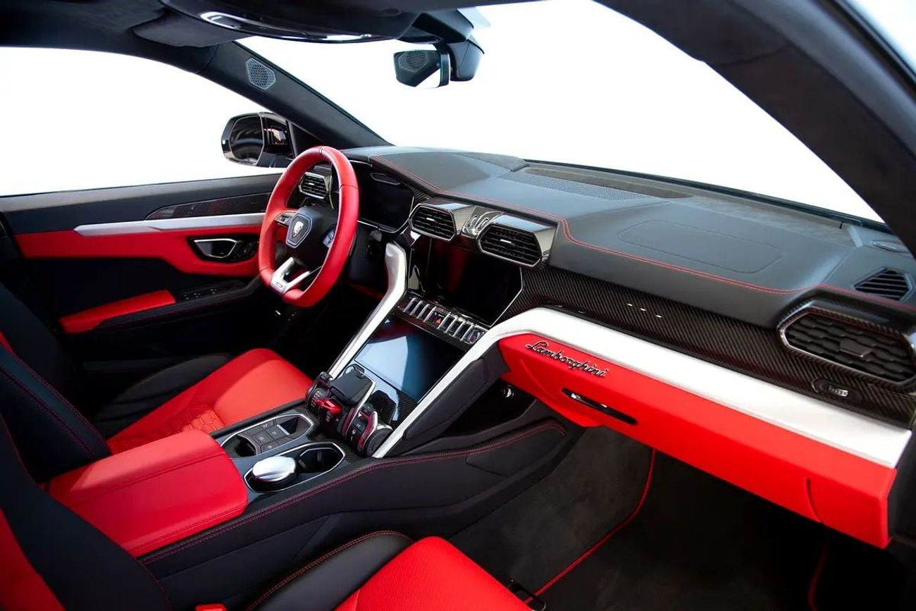 لامبورغيني اوروس STD 4.0T V8