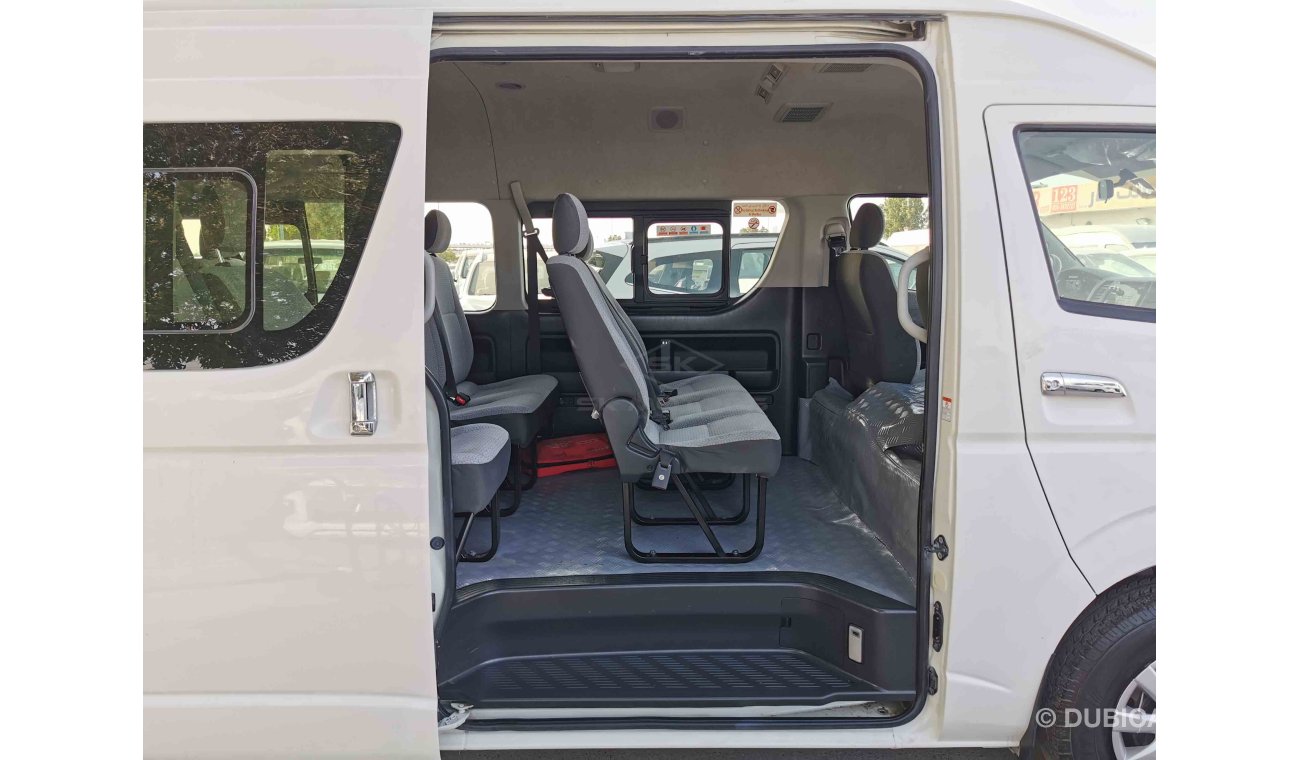 Toyota Hiace 2.7L Petrol, 15" Tyre, Manual Gear Box, Front & Rear A/C, Rear Roof Speaker, CD-USB (LOT # 5999)