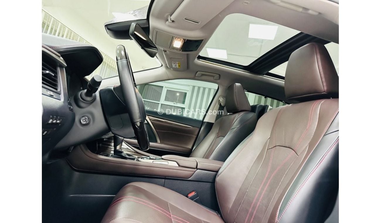 Lexus RX350 GCC .. FSH .. Platinum .. DVD .. Panoramic Roof