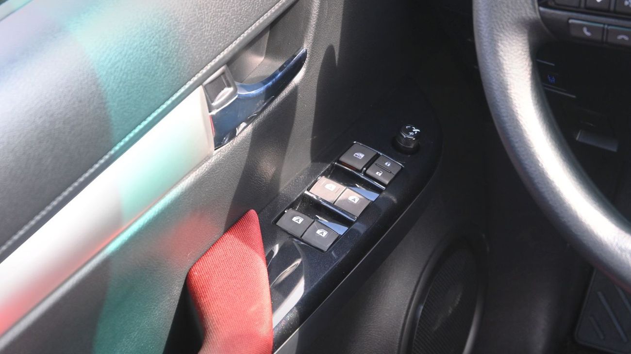 تويوتا هيلوكس تويوتا هيلوكس TOYOTA HILUX 4.0L V6 PETROL DC AT 2025