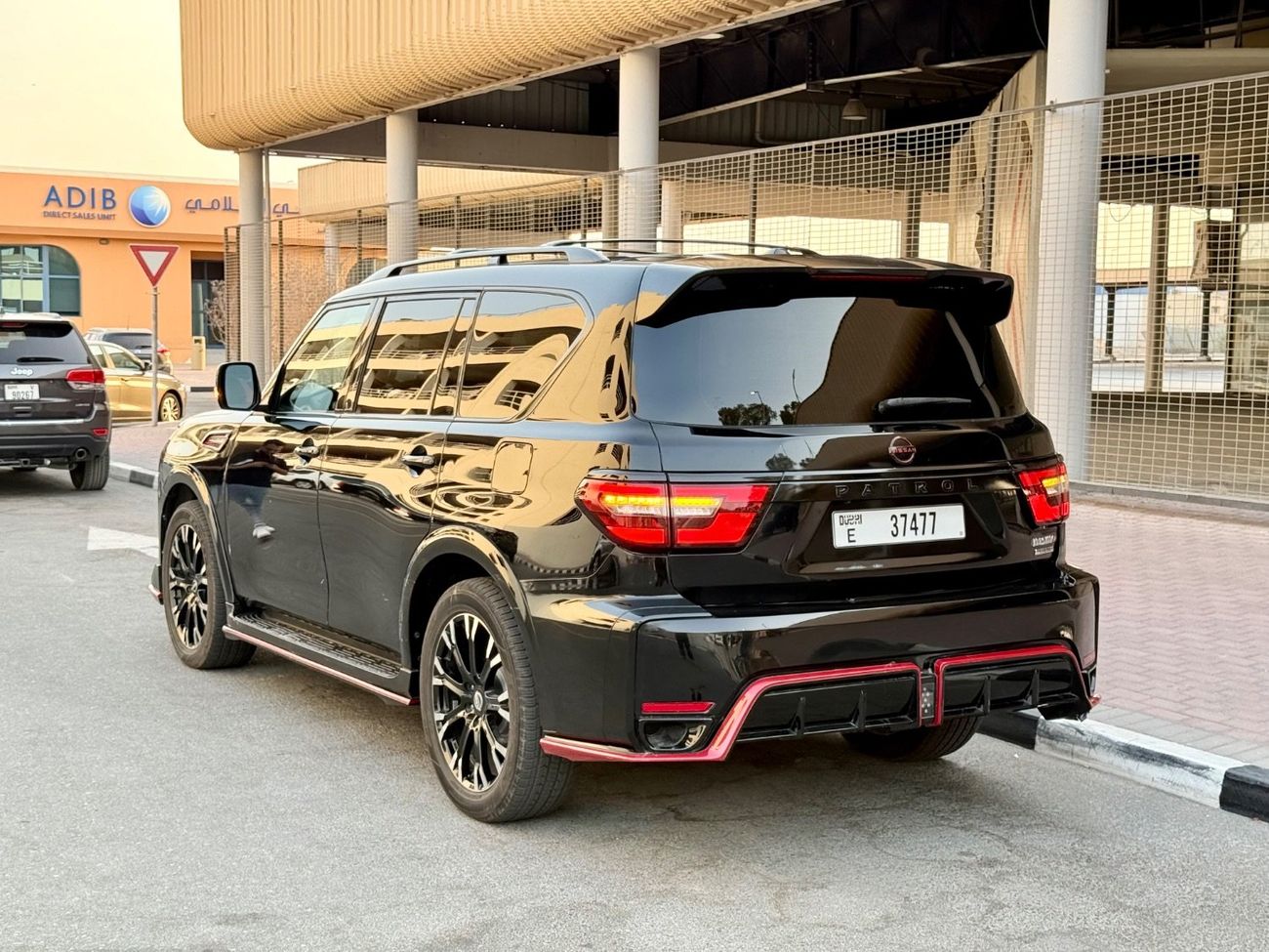 Nissan Armada 2018 NISMO EDITION 4x4 / 5.6