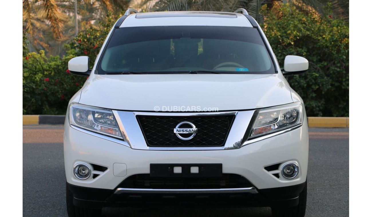 Nissan Pathfinder SV