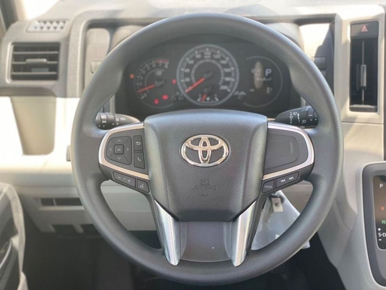 Toyota Hiace 3.5 PETROL /VAN/  MODEL 2024