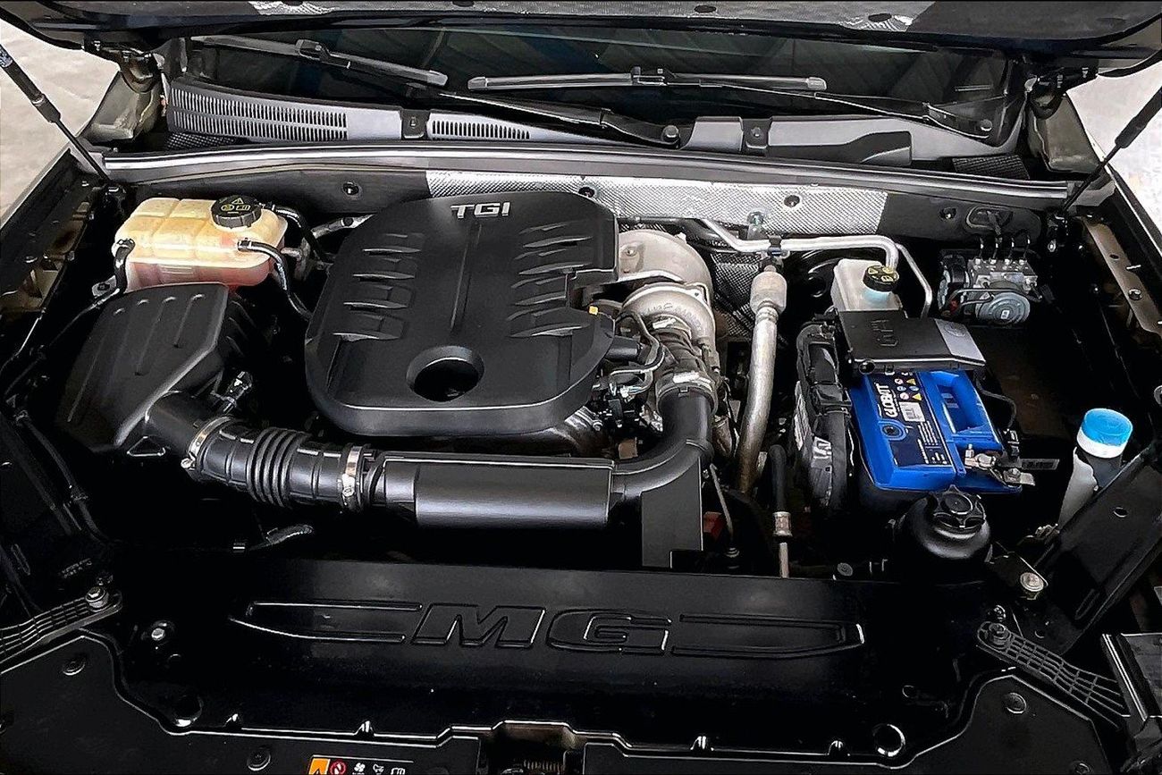 أم جي RX8 Luxury | شامل الضمان | 0 ﺪﻔﻋﺓ ﺃﻮﻟﻯ