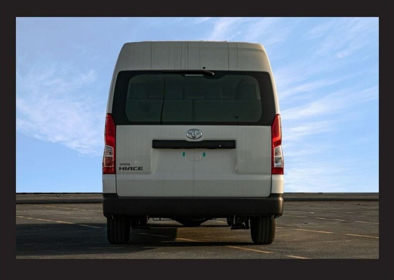 Toyota Hiace 2023 TOYOTA HIACE 2.8L 14str Diesel Manual Zero KM