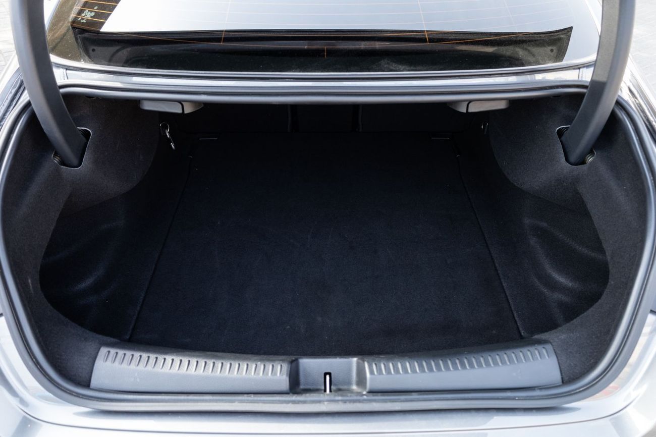 Mercedes-Benz CLA 250 Std 2.0L (224 HP)