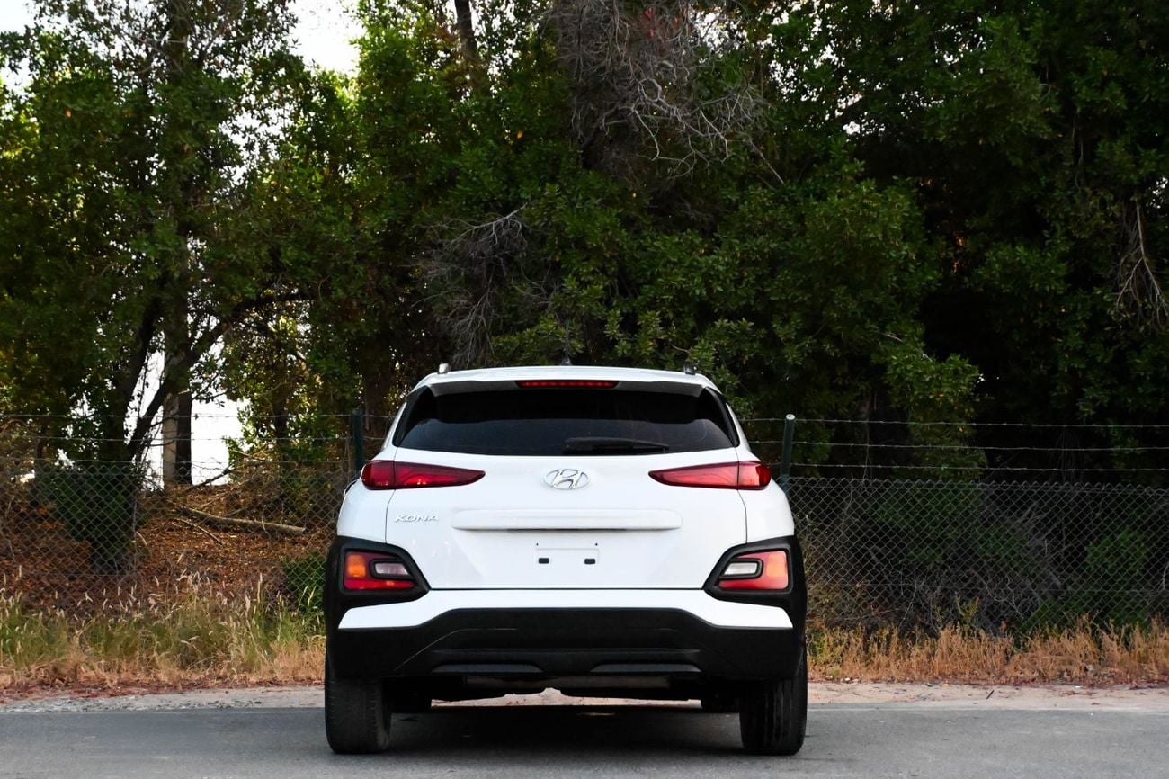 Hyundai Kona Hyundai Kona, GCC specs, 2020 mid-option GLS 2.0L, in excellent condition