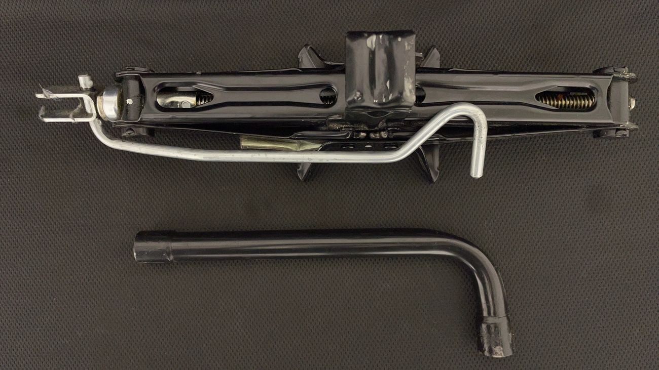 Renault Duster PE 1.6 | Zero Down Payment | Home Test Drive