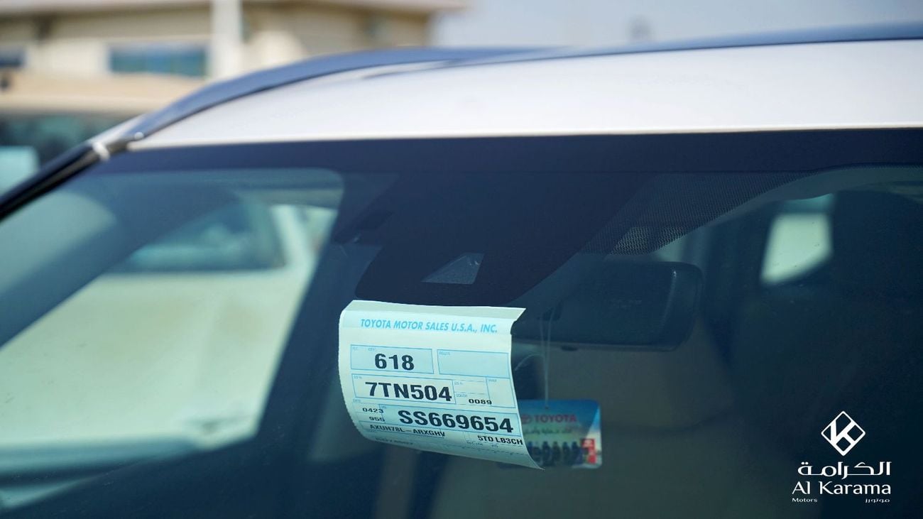 تويوتا هايلاندر ٢٫٥ لتر | ليميتد | سيارة رياضية متعددة الاستخدامات بسبعة مقاعد مزودة برادار | كاميرا ٣٦٠ درجة | نظام