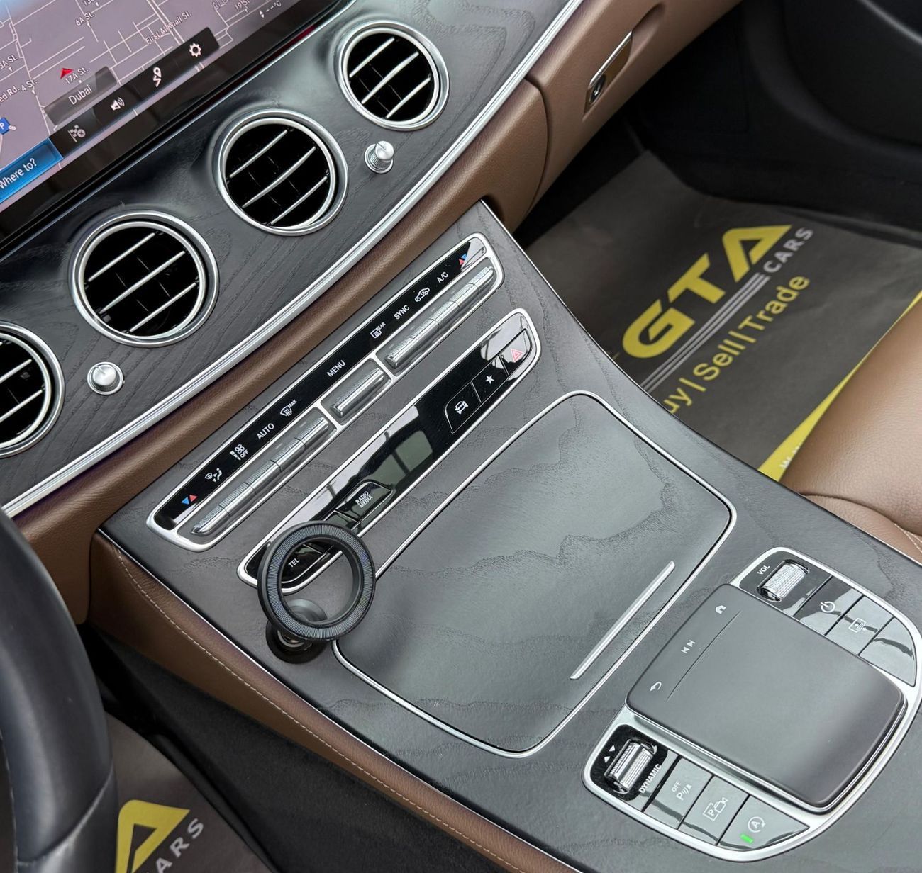 مرسيدس بنز E300 2021 Mercedes Benz E300, 2026 Mercedes Warranty, Full MB Service History, Low Km, Fully Loaded, GCC