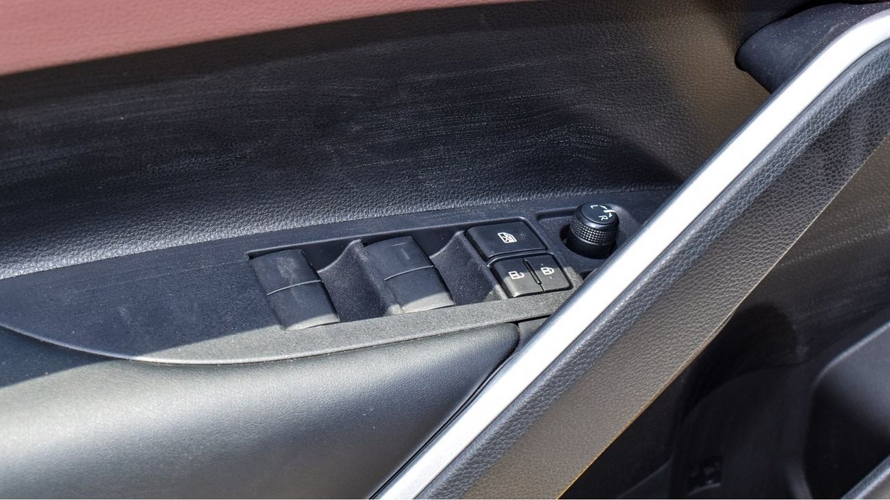 Toyota Corolla Cross 1.8L Hybrid