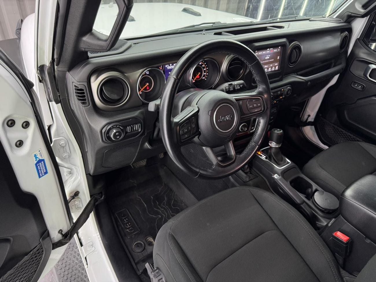 جيب رانجلر SPORT 3.6L A/T (5 Seater)