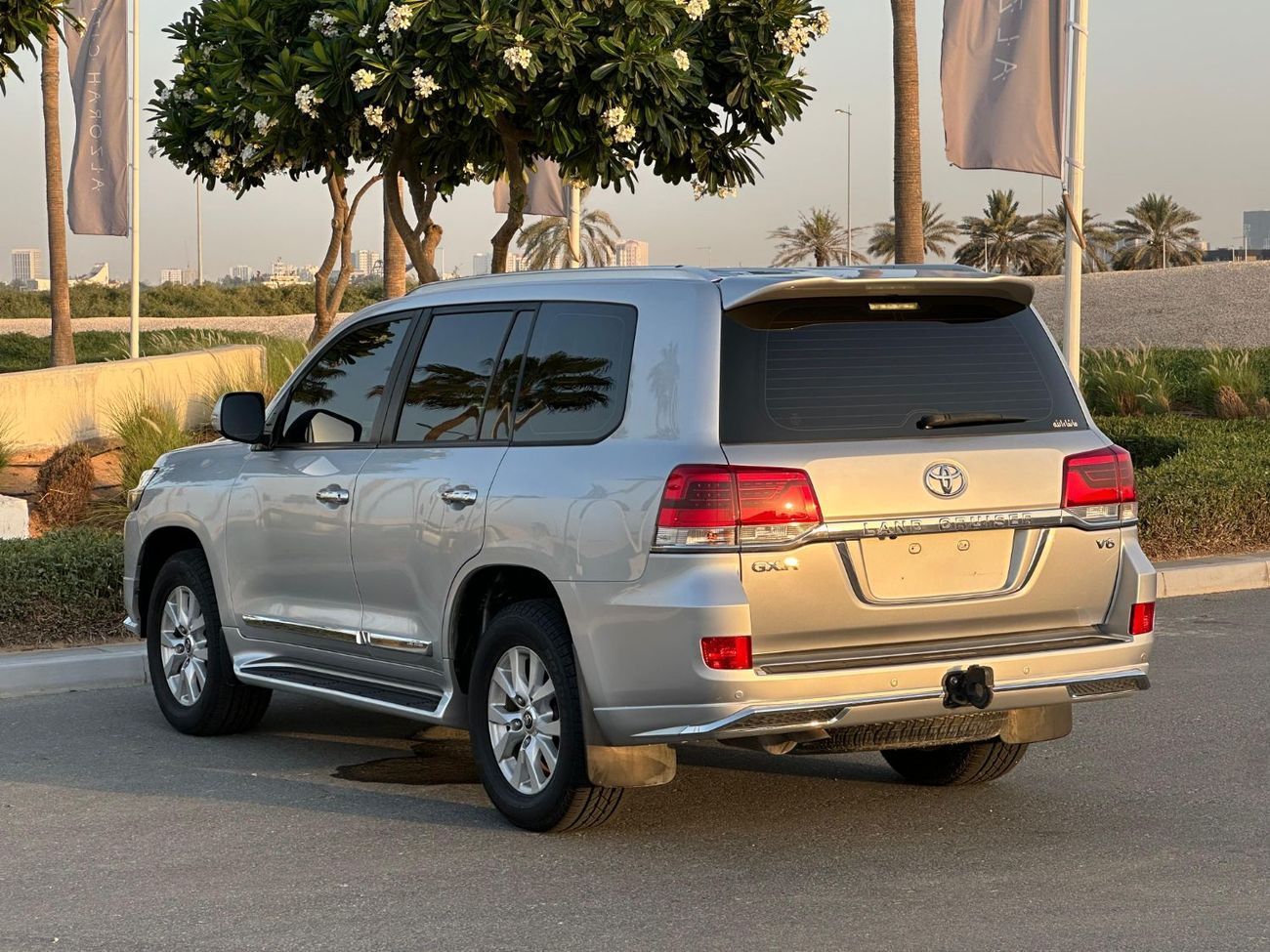 Toyota Land Cruiser GXR 4.0L (271 HP) 4WD