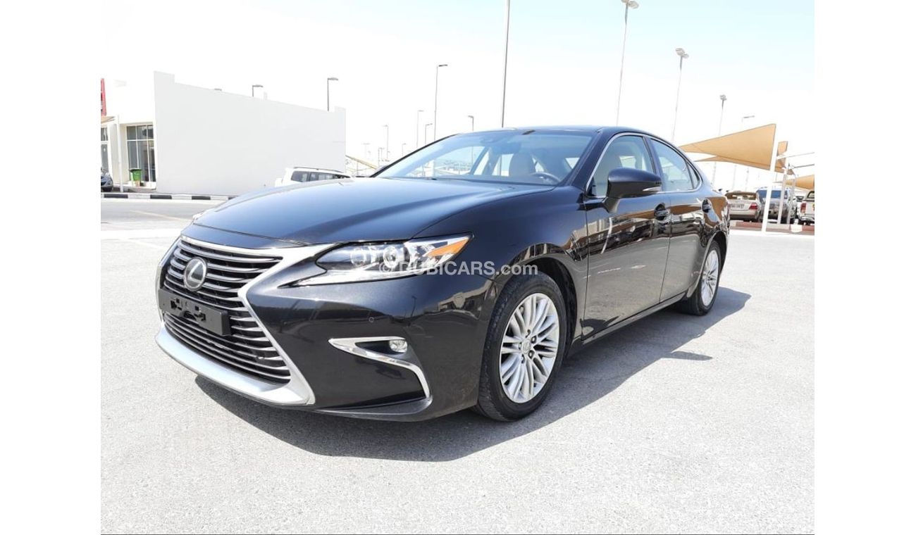 Lexus ES350 Lxsus ES 350 2017 full options  clean car