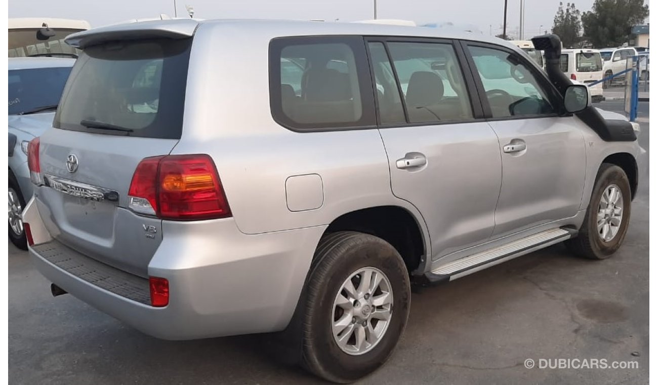 Toyota Land Cruiser PETROL 4.7L RIGHT HAND DRIVE