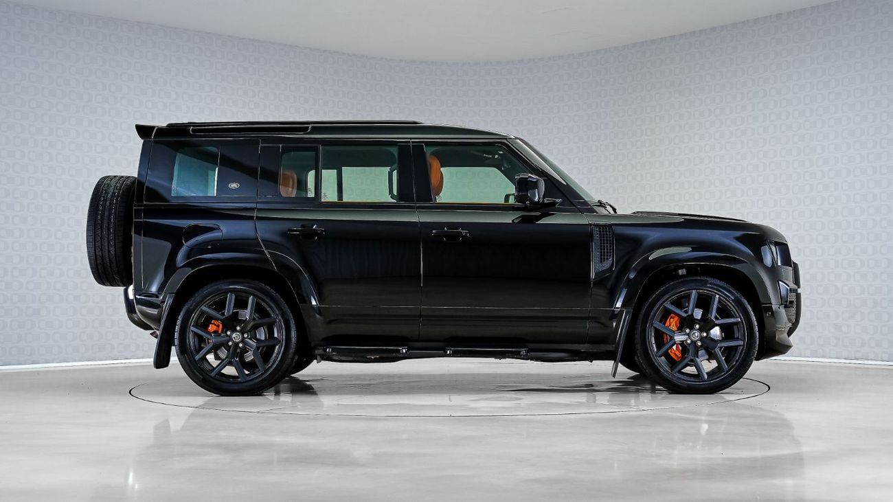 Land Rover Defender P400 110 HSE 3.0L (5 Seater) Widetrack | AED 5,103 PM | Warranty August 2026 | GCC