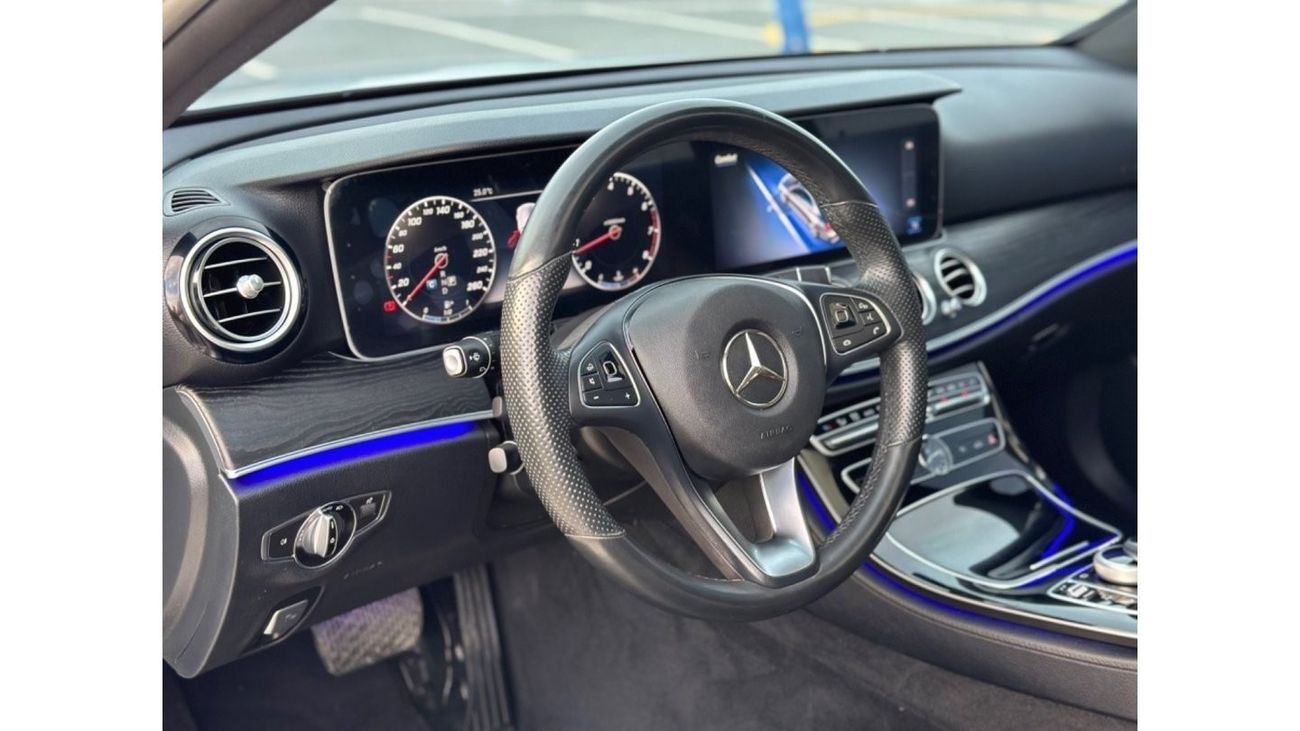 Mercedes-Benz E300 AMG MERCEDS E300