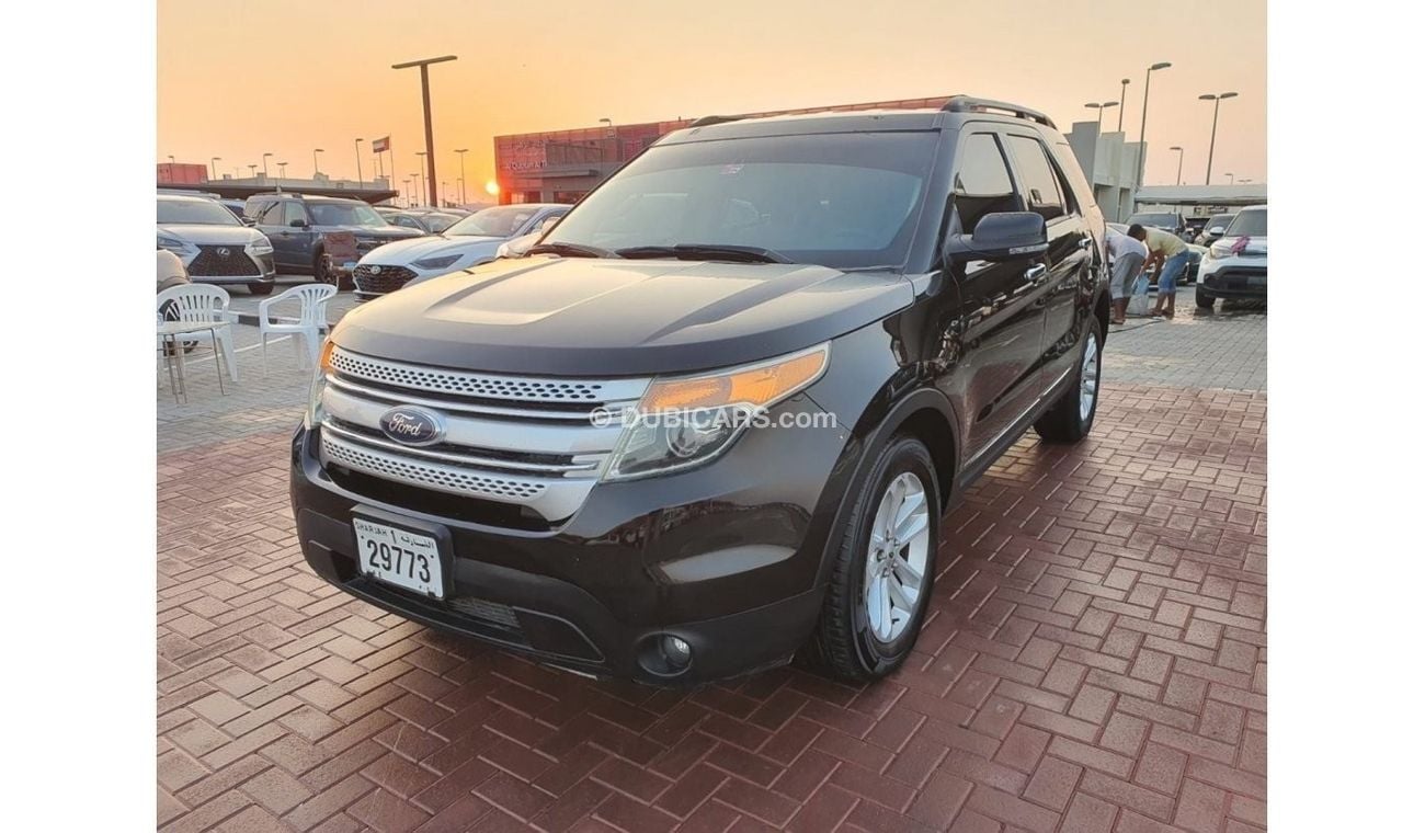 Ford Explorer XLT خليجية