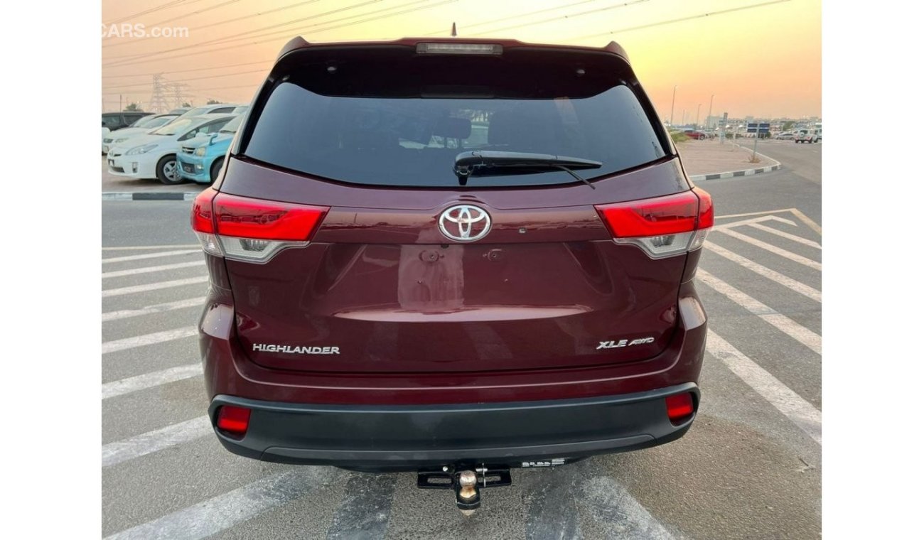 Toyota Highlander 2017 TOYOTA HIGHLANDER SE / EXPORT ONLY / فقط للتصدير