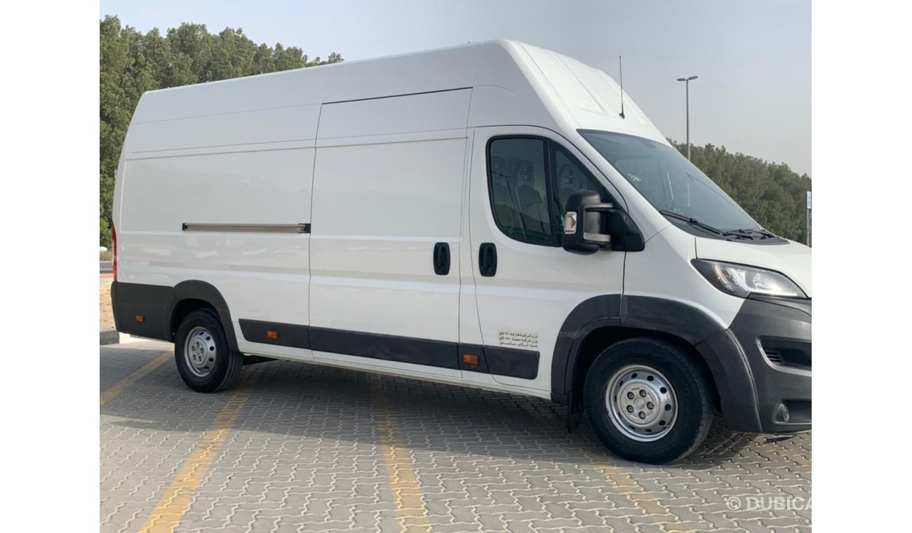 بيجو بوكسر 2017 Van (Diesel) Ref# 380