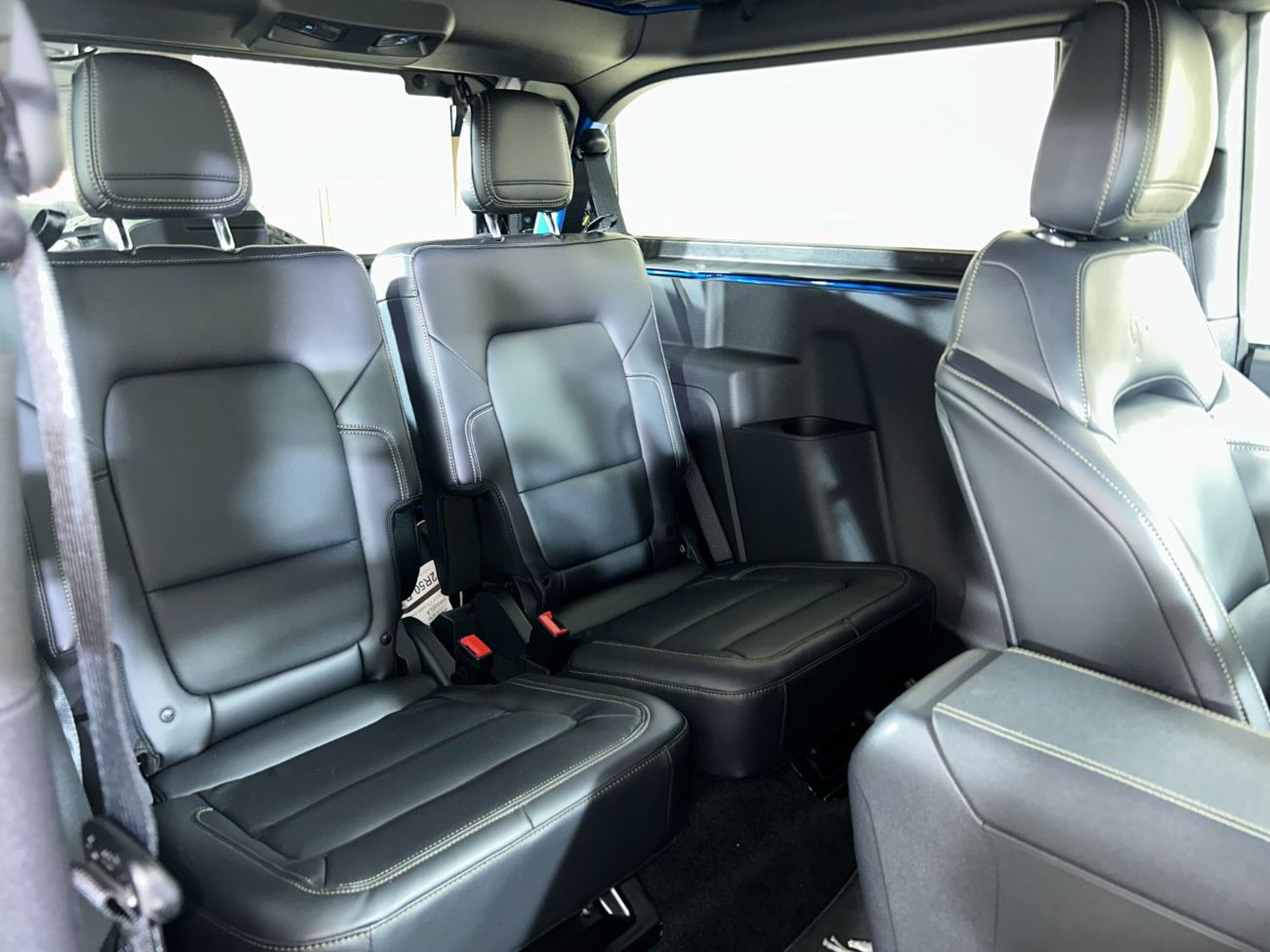 Ford Bronco Badlands 2.7L B2D1725 BRONCO 2 DOORS BADLANDS 334A 2.7L V6 ECOBOOST LTHR SSQTCH + TOW BAR