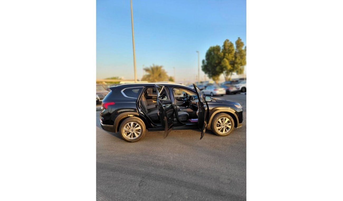 هيونداي سانتا في HYUNDAI SANTAFE FULL OPTION