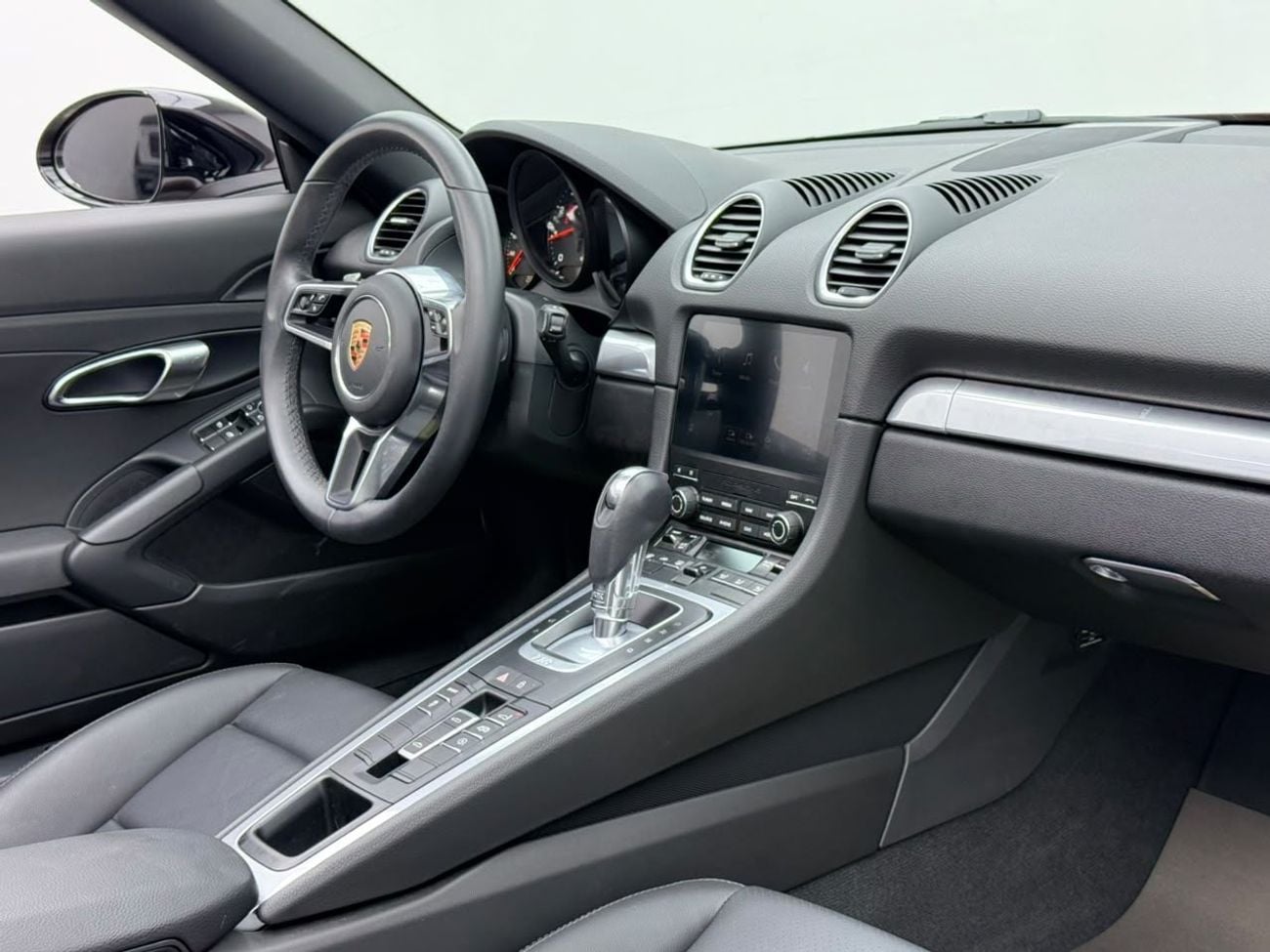 Porsche 718 Boxster STANDARD 2025 Porsche 718 Boxster, Porsche Warranty+Full Service History, GCC Specs.