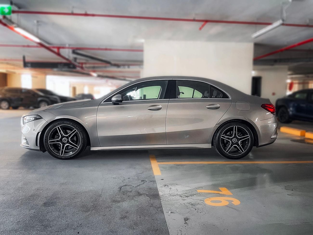 مرسيدس بنز A 200 AMG