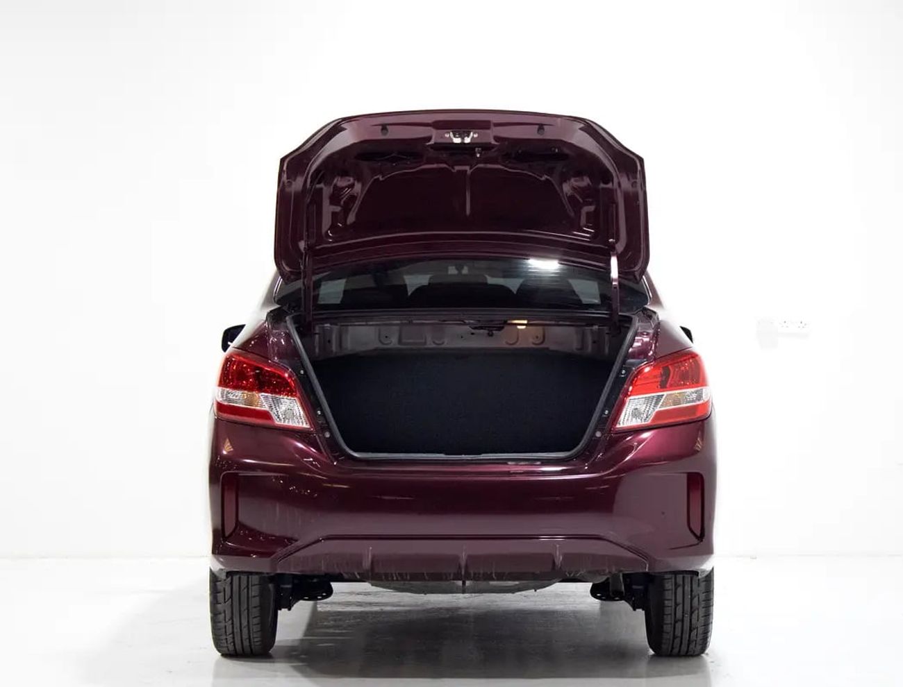 Mitsubishi Attrage GLX | GCC Specs | Excellent Condition