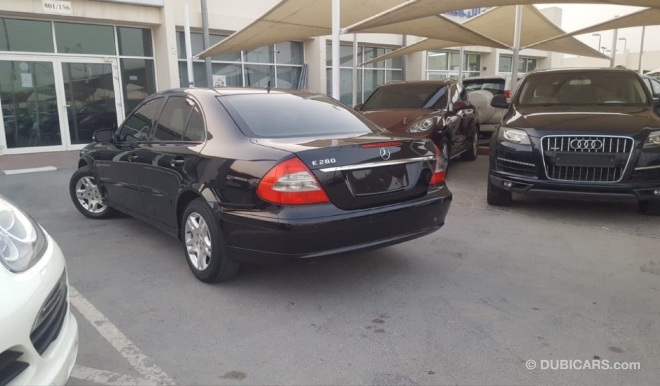 Mercedes-Benz E 280 2007 GCC car very clean low mileage car prefect condition no need any maintenance