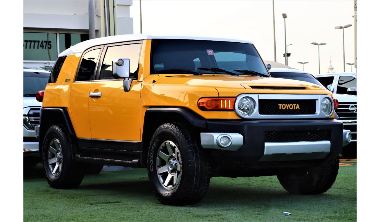 Toyota FJ Cruiser VXR Air Conditioning, Alarm/Anti-Theft System, AM/FM Radio, Aux Audio In, Bluetooth System, Cassette