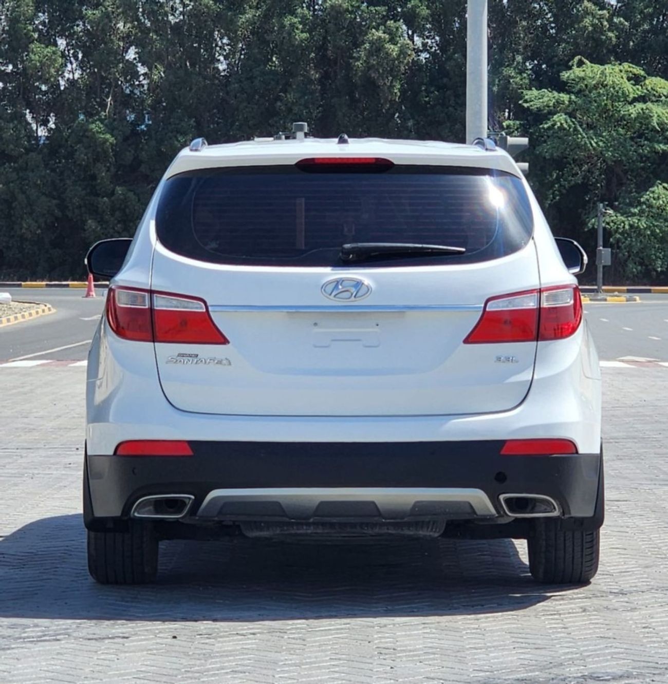 هيونداي سانتا في V6 GCC