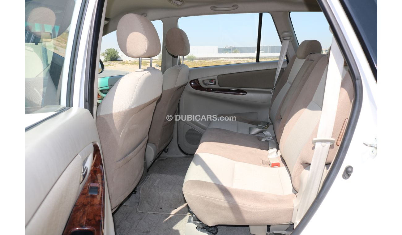 Toyota Innova TOYOTA INNOVA 2.5 SE+ 7 SEATER MUV