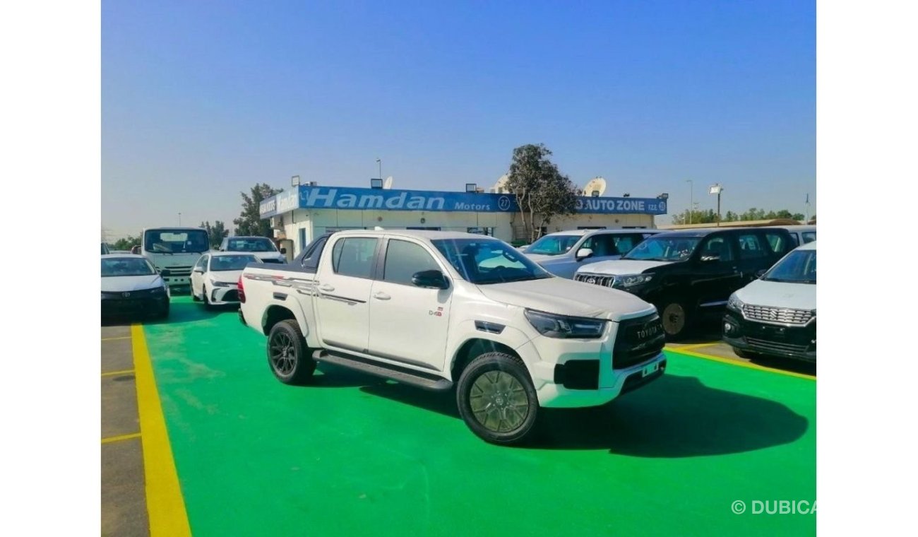 Toyota Hilux GR DEASEIL  2,8  FULL OPTION