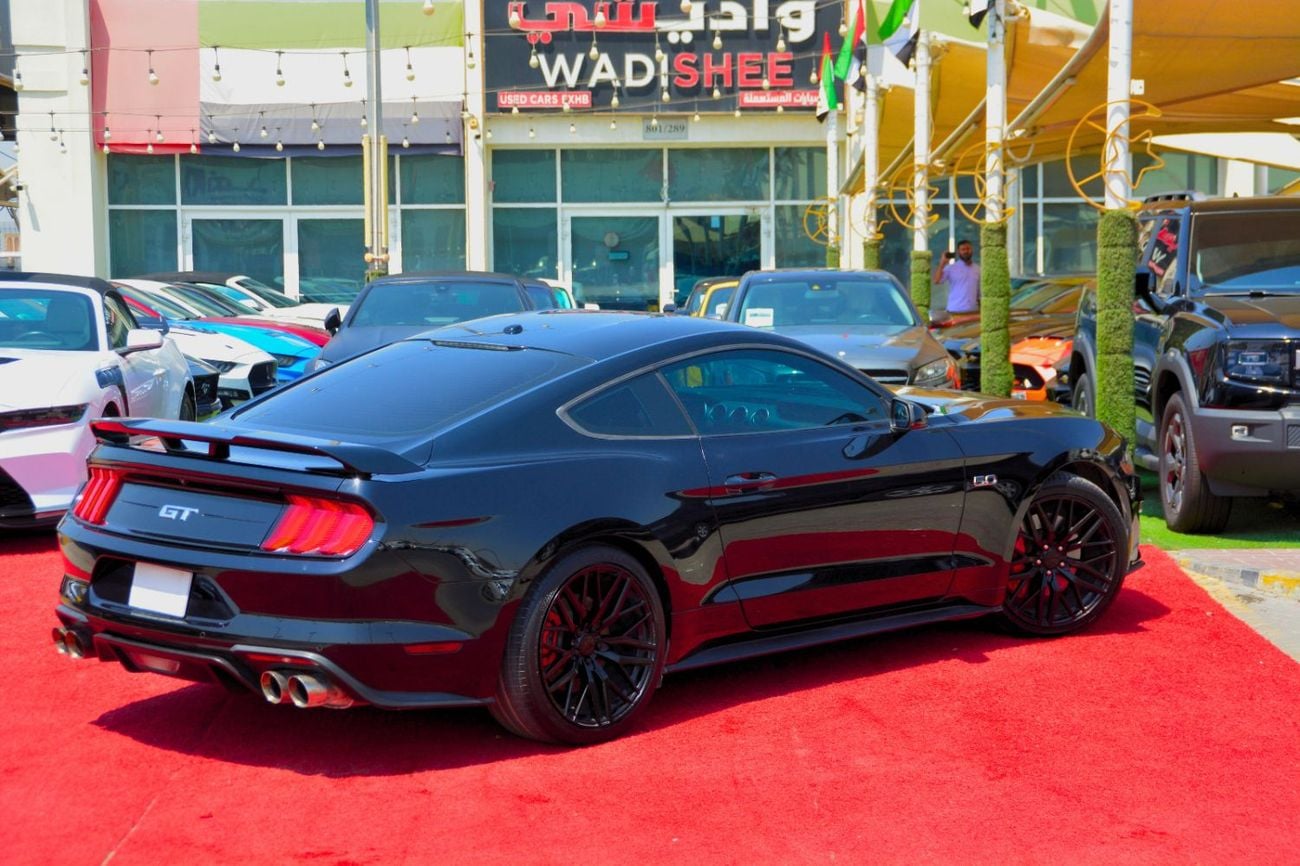 Ford Mustang GT PREMIUM