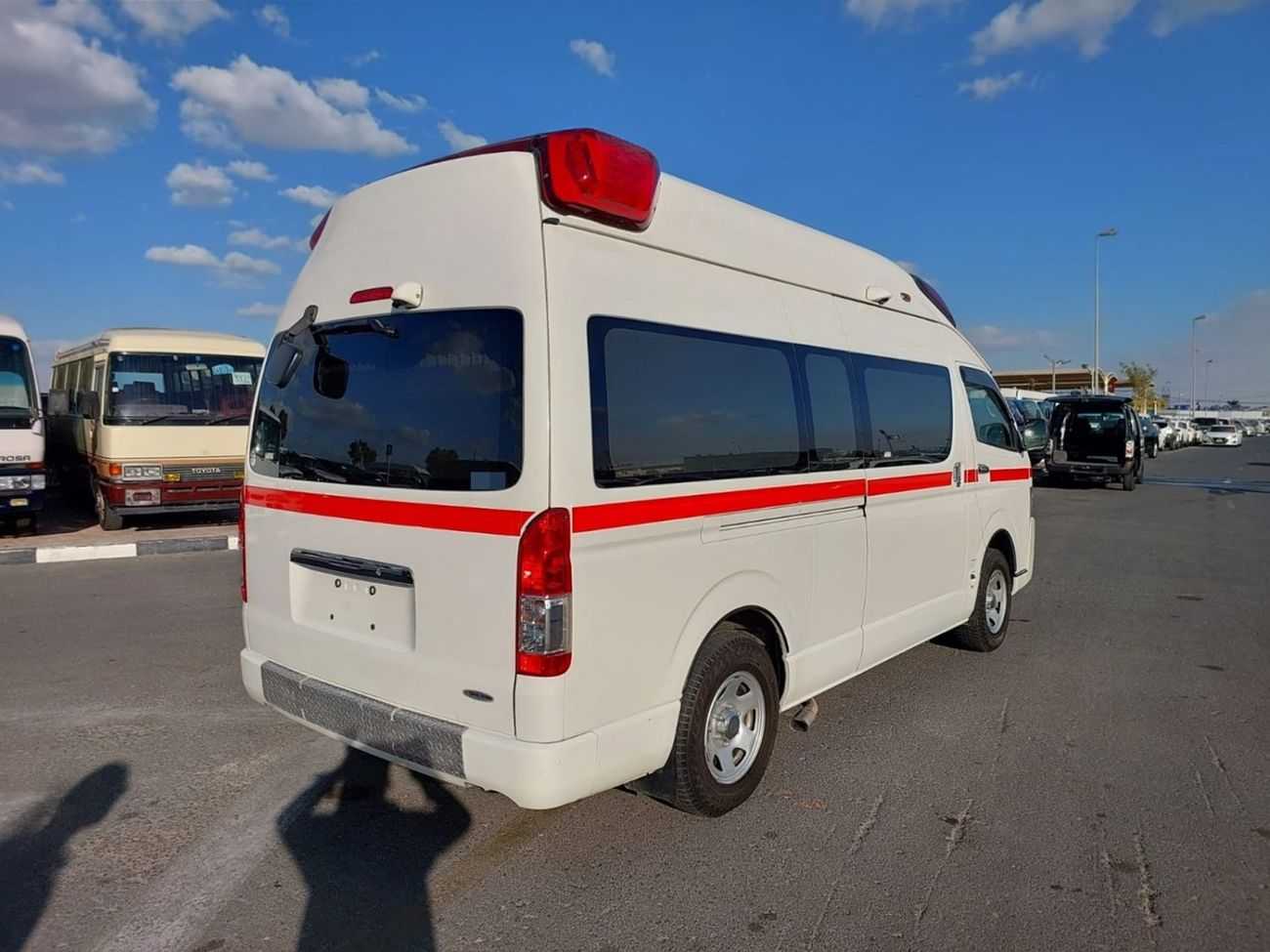 Toyota Hiace TOYOTA HIACE VAN RIGHT HAND DRIVE(PM14734)