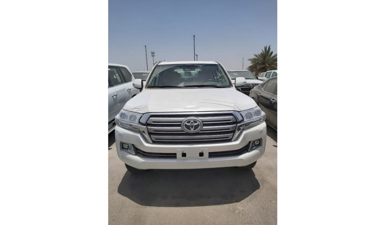 Toyota Land Cruiser 21YM 4.5L DIESEL GXR A/T , Sunroof - Limited Stock