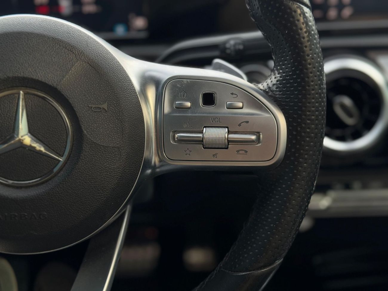 Mercedes-Benz CLA 250 Mercedes-Benz  CLA 250 GCC 2020 2.0 TURBO