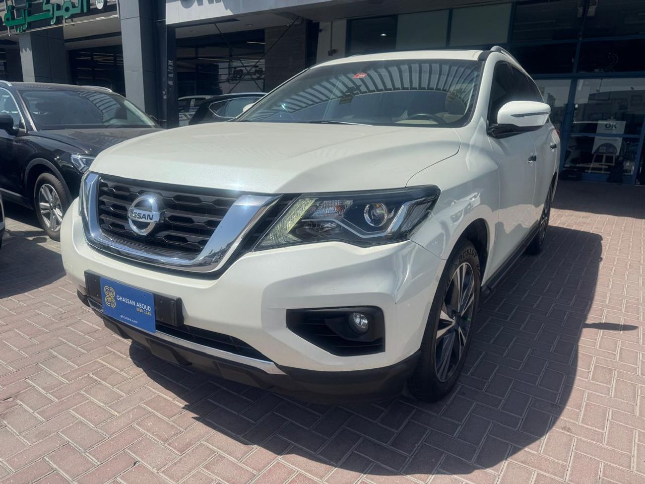 Nissan Pathfinder SV, 3.5cc, Sunroof, Leather Seats,Navigation, Adaptive Cruise Control, MY2020