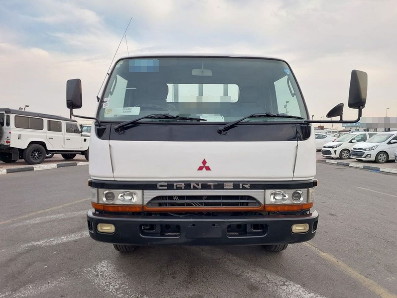 ميتسوبيشي فوسو كانتير MITSUBISHI CANTER TRUCK RHD 1996 MODEL 4.5 L DIESEL MANUAL(PM20996)