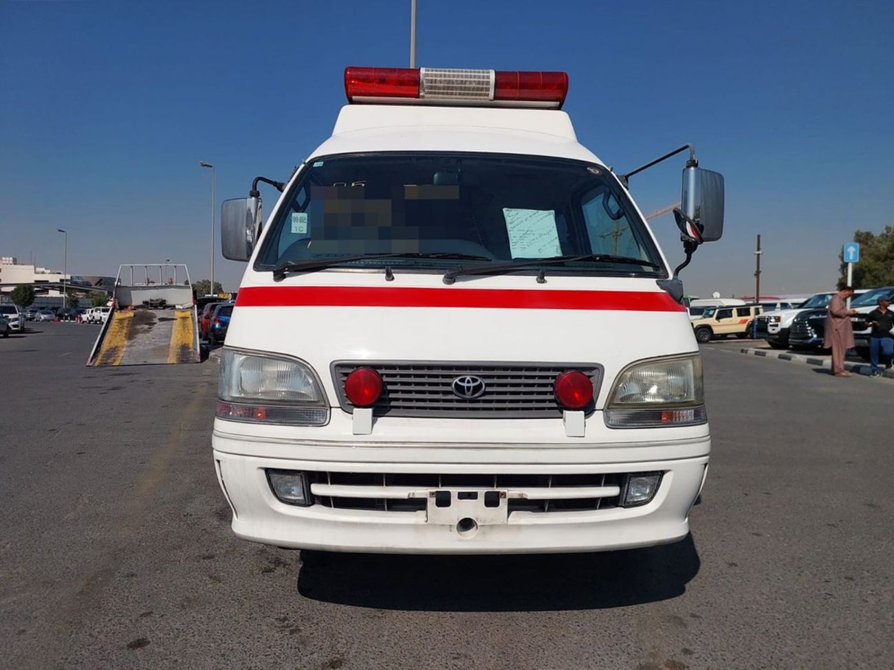 Toyota Hiace (RAMADAN OFFER) TOYOTA HIACE VAN AMBULANCE RHD 1997 MODEL 2.4 L PETROL AUTOMATIC(PM01771)