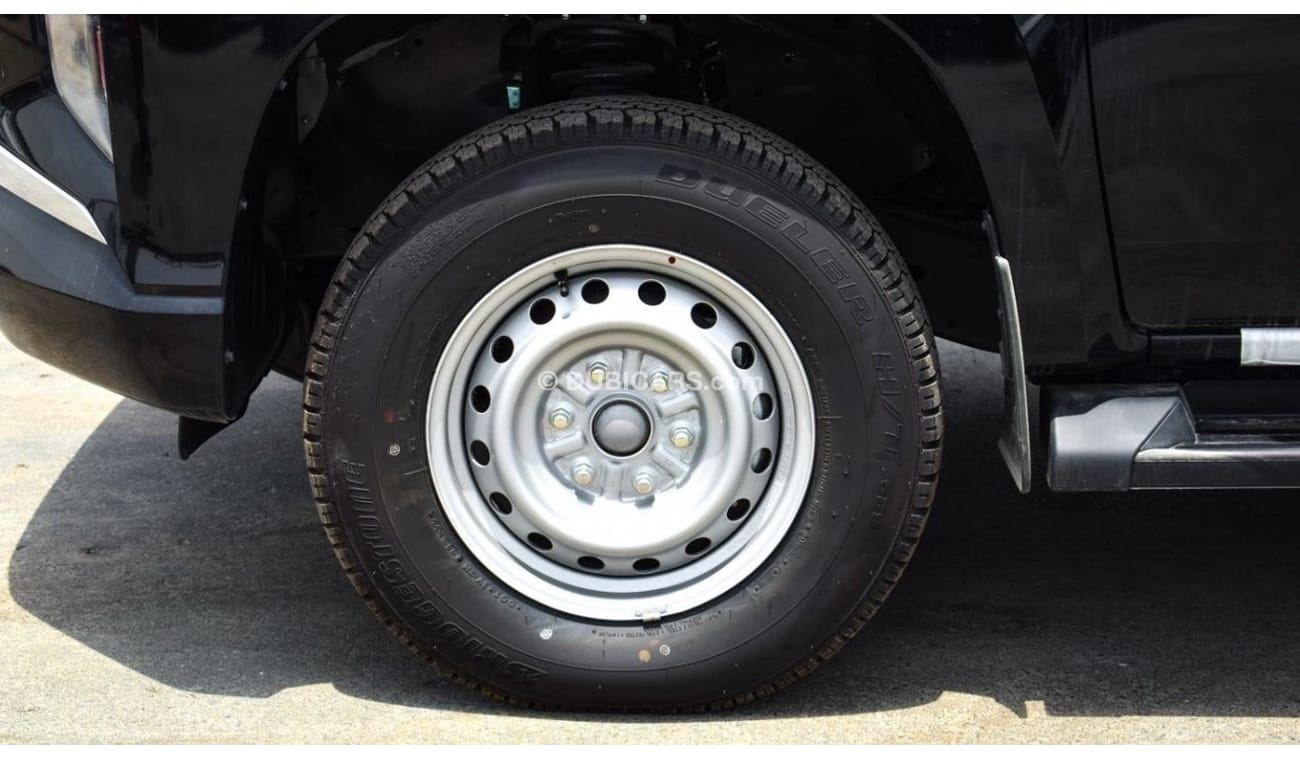 ميتسوبيشي L200 L200 PETROL BAISC