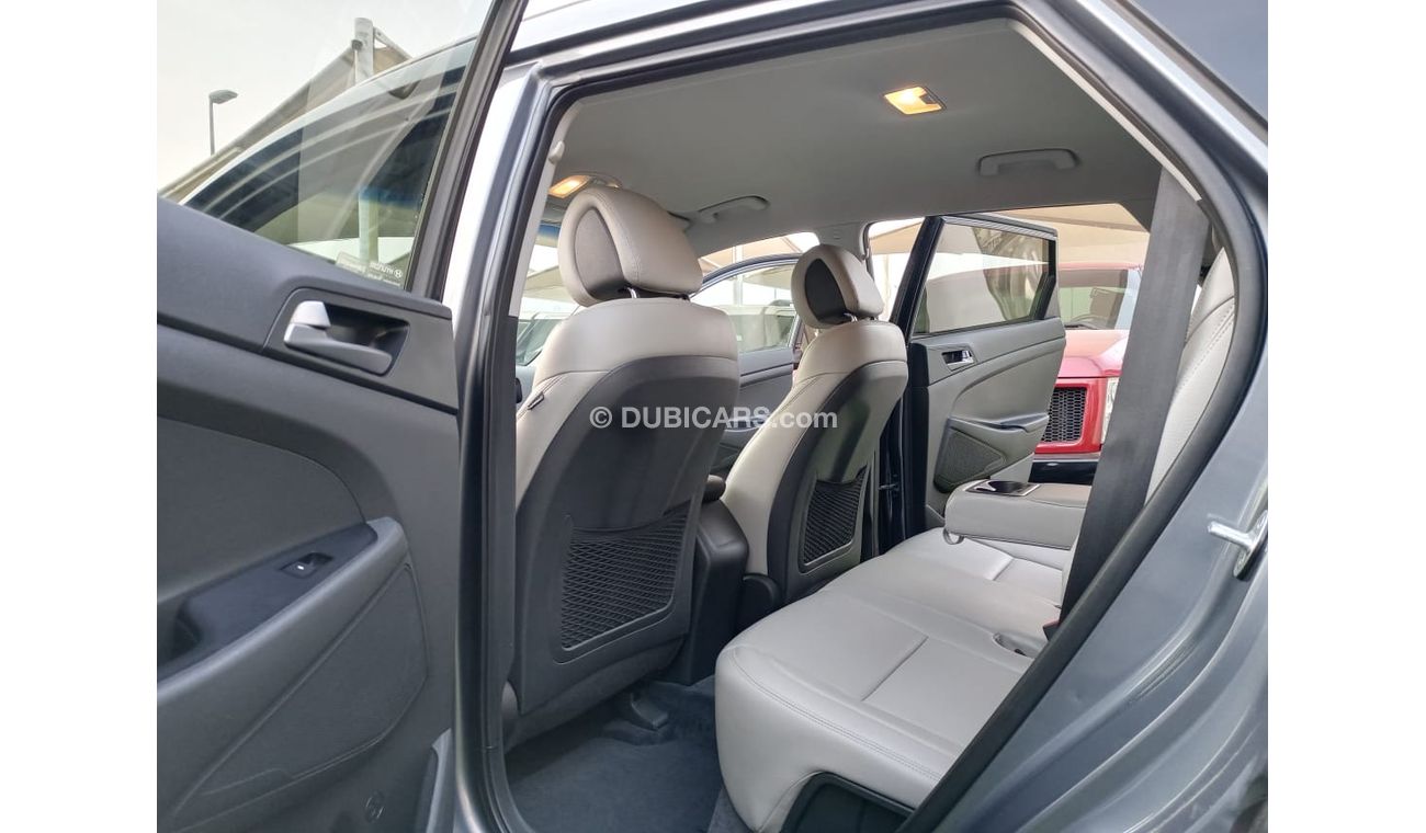 Hyundai Tucson CLEAN TITLE 2016 model, agency paint, 1600 CC, turbo, fingerprint, cruise control, rear spoiler, in