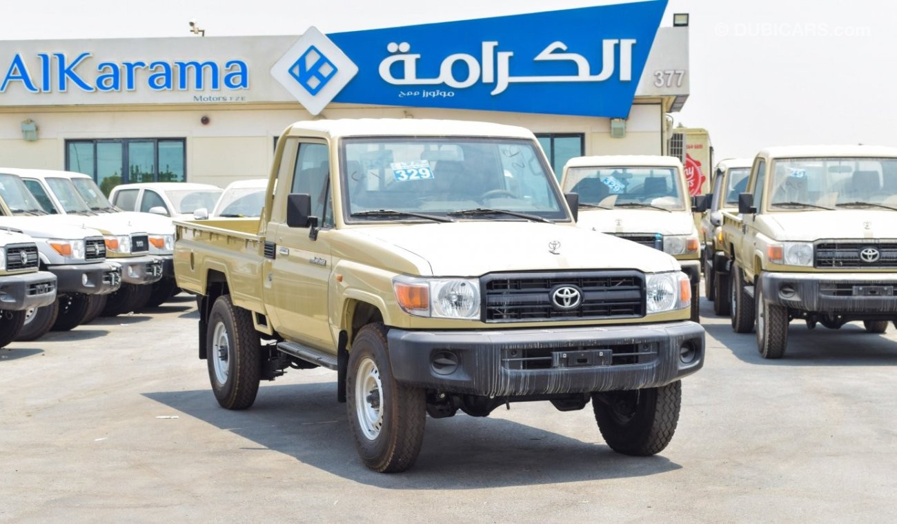 Toyota Land Cruiser Pick Up V6,4.0ltr,Petrol,4/4,GCC Specs,Basic,with power window and center lock