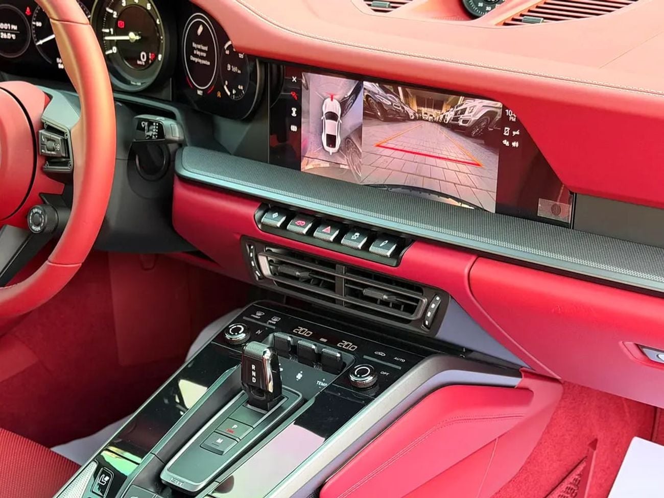 بورش 911 CARRERA CARERRA - LOW MILAGE - BRAND CONDITION